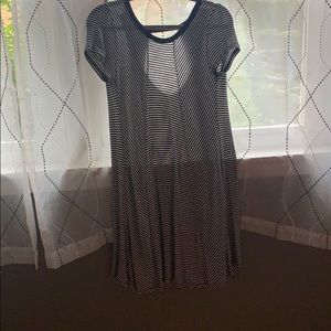 Summer T-shirt dress with open back